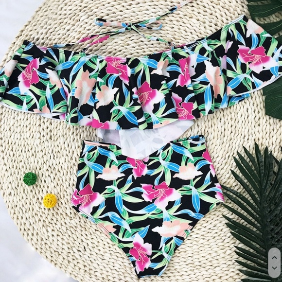 Floral Off the Shoulder Bikini - Picture 7 of 7